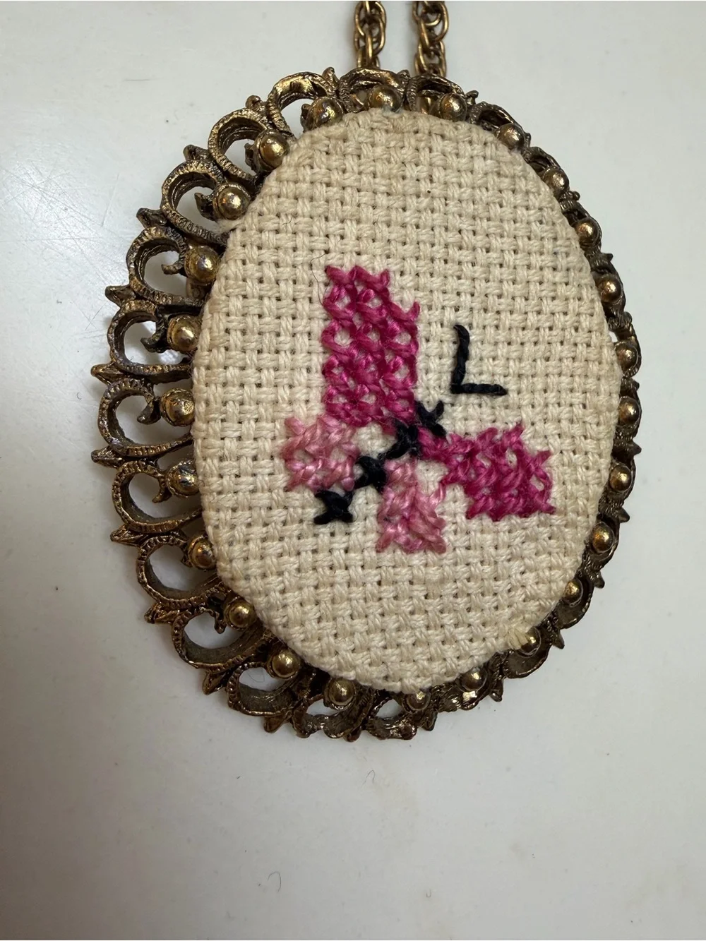 Vintage Hand Embroidered Needlepoint Brooch Pendant Necklace Gold Tone Filigree